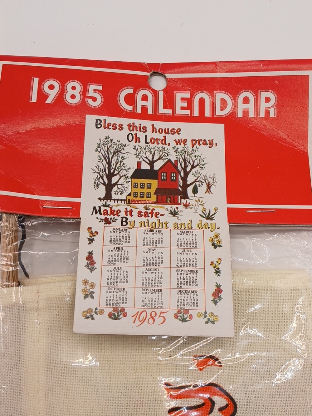 VTG 1985 Calendar Wall Hanging Tea Dish Towel